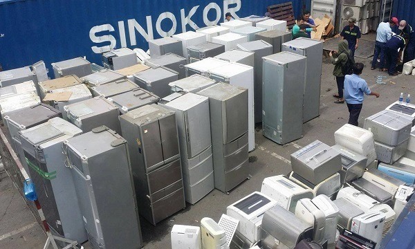 Vận chuyển hàng bãi và máy móc công nghiệp từ Nhật về Việt Nam bằng đường biển
